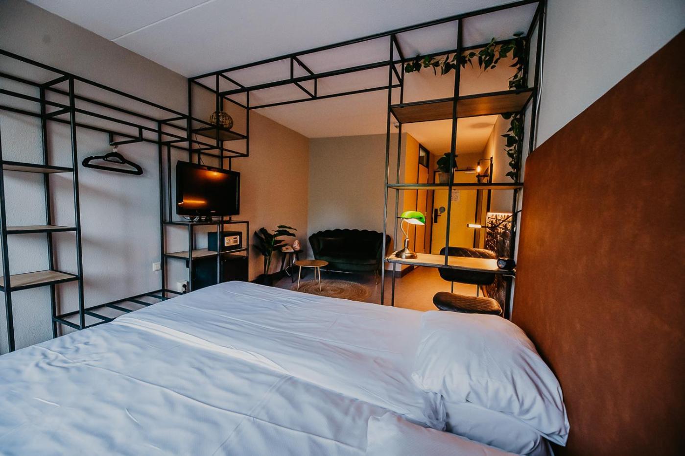 Hotel De Zeeuwse Stromen Renesse Esterno foto